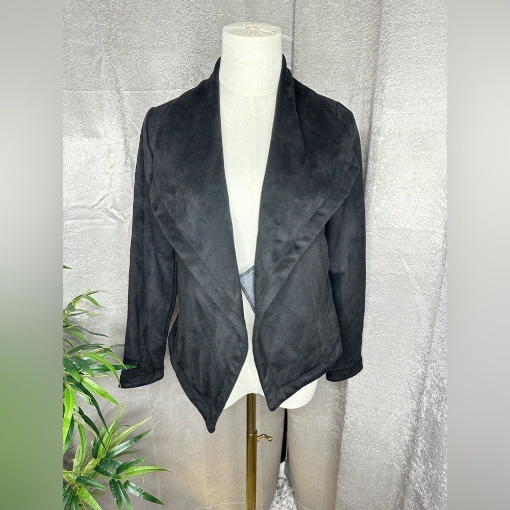 NWT Chaser Women’s True Black Faux Suede Open Front Drape Jacket Sz Extra Small
